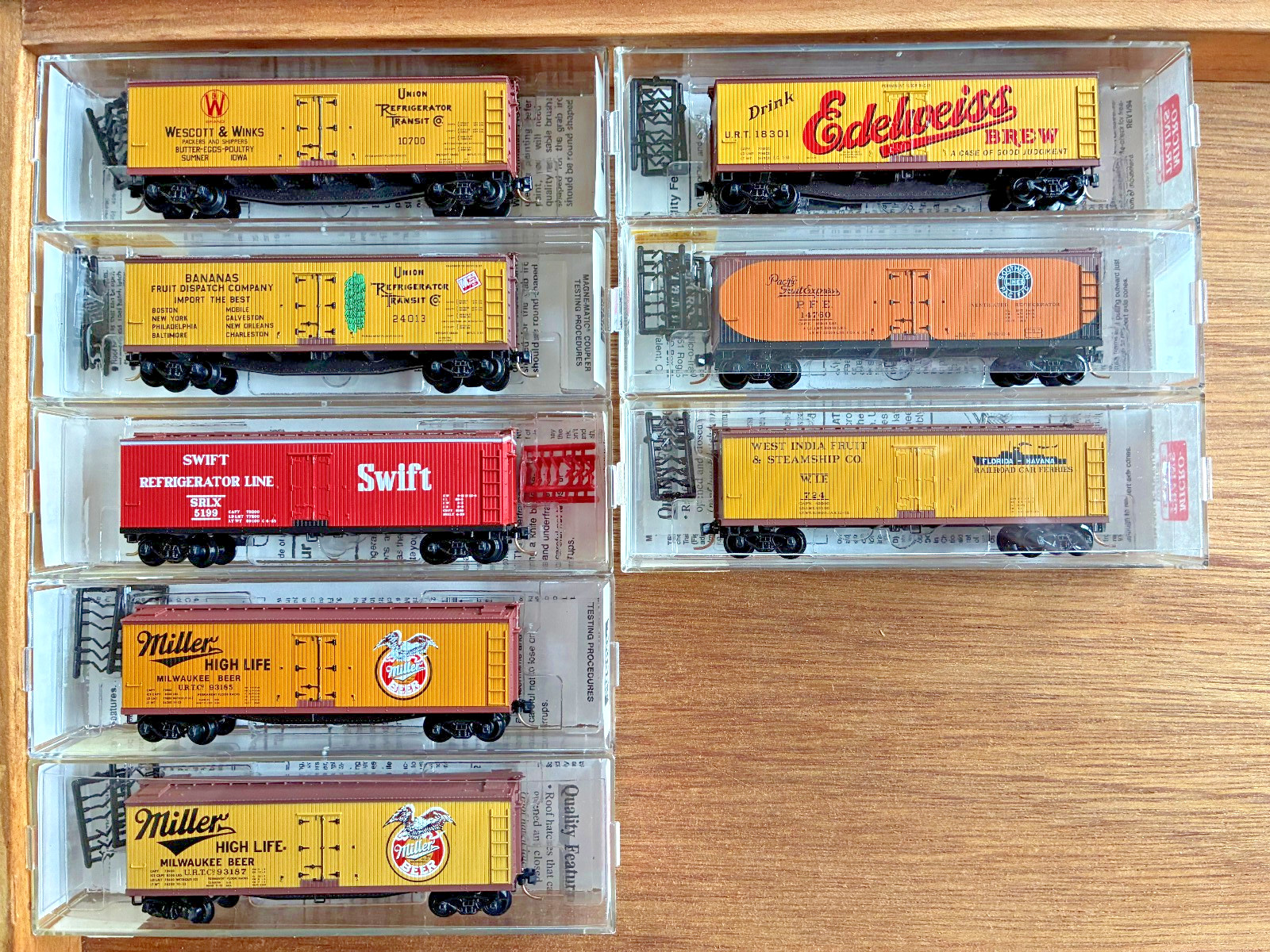 MICRO-TRAINS / MTL N-SCALE REEFER CARS - VINTAGE SEE PICS / LISTING FOR DETAILS