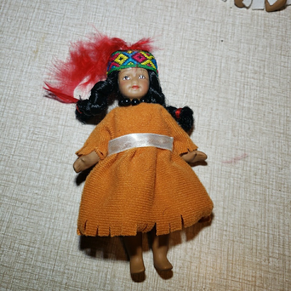 Peruvian Traditional Costume Dolls, Folk Art Tourist Souvenirs Lot Of 5 Handmade