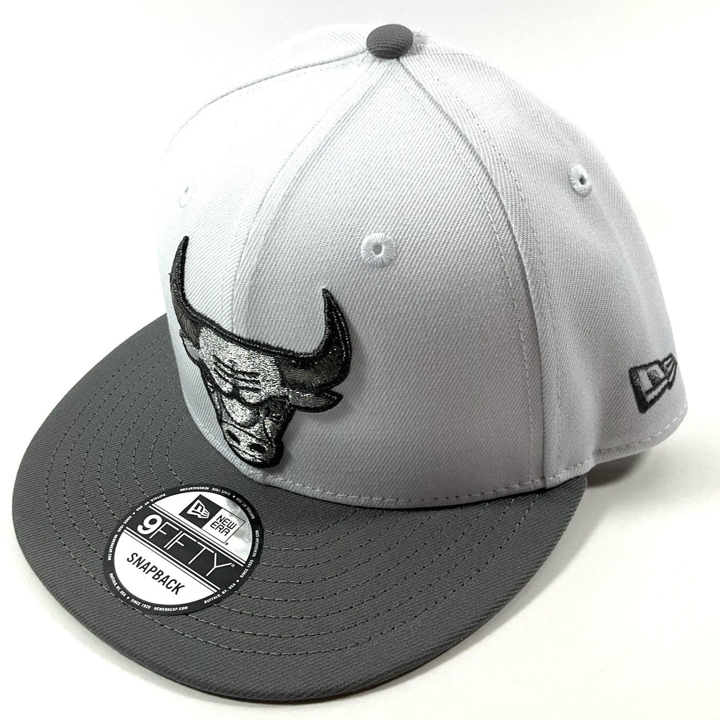 New Era Chicago Bulls Exclusive Grey Gunmetal White 9FIFTY Snapback Hat Cap