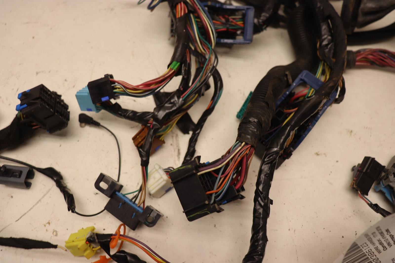 2007 GMC YUKON DENALI 6.2L DASH DASHBOARD WIRE WIRING HARNESS OEM