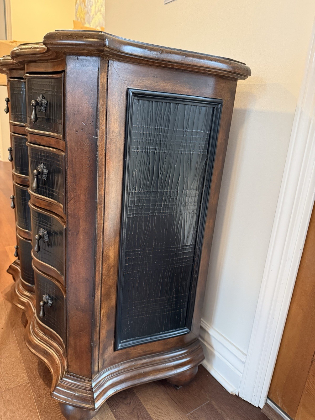 Ethan Allen Lucca Serpentine 4 Drawer Chest