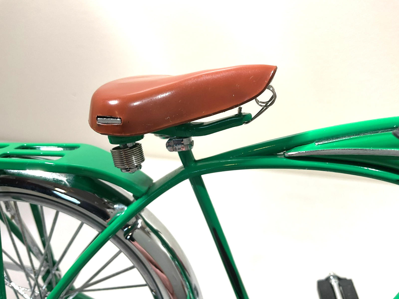 Schwinn Phantom bicycle, Die-cast Metal, 1:6 Scale, Green Enamel Finish, Nice!