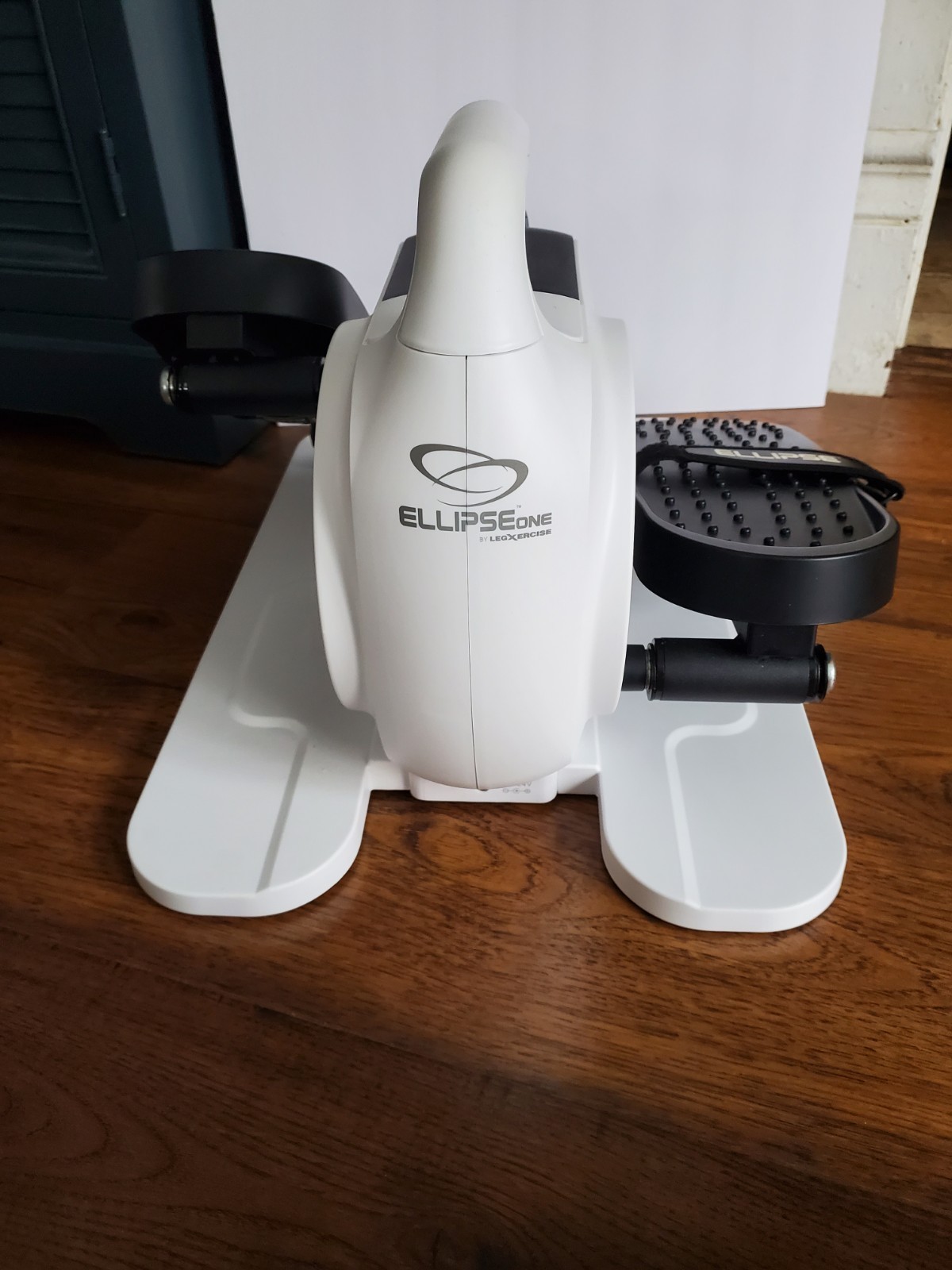 Ellipse One by LegXercise Elliptical Leg Exerciser Electronic Remote