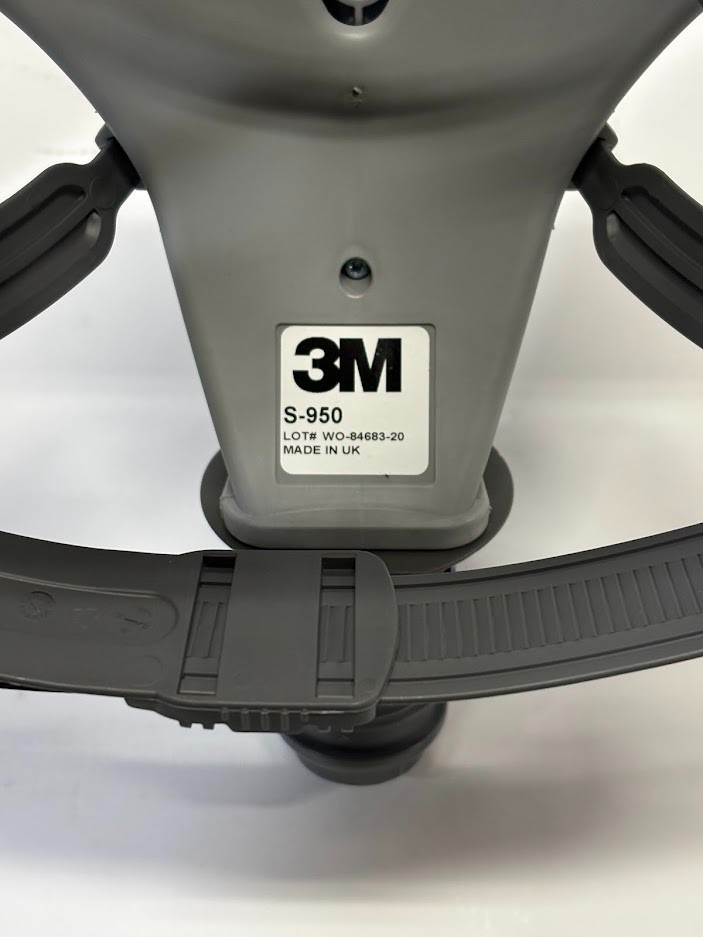 3M Versaflo TR-600 Air Purifying Respirator with Battery, Belt & Head suspension