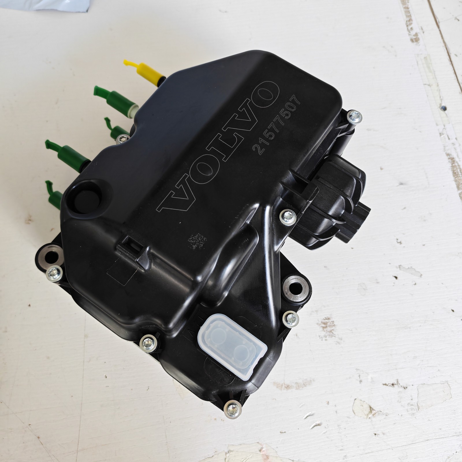 12V Urea Pump D13 21577511 21332701 Bosch 85003864 For Volvo Mack DEF 21577507