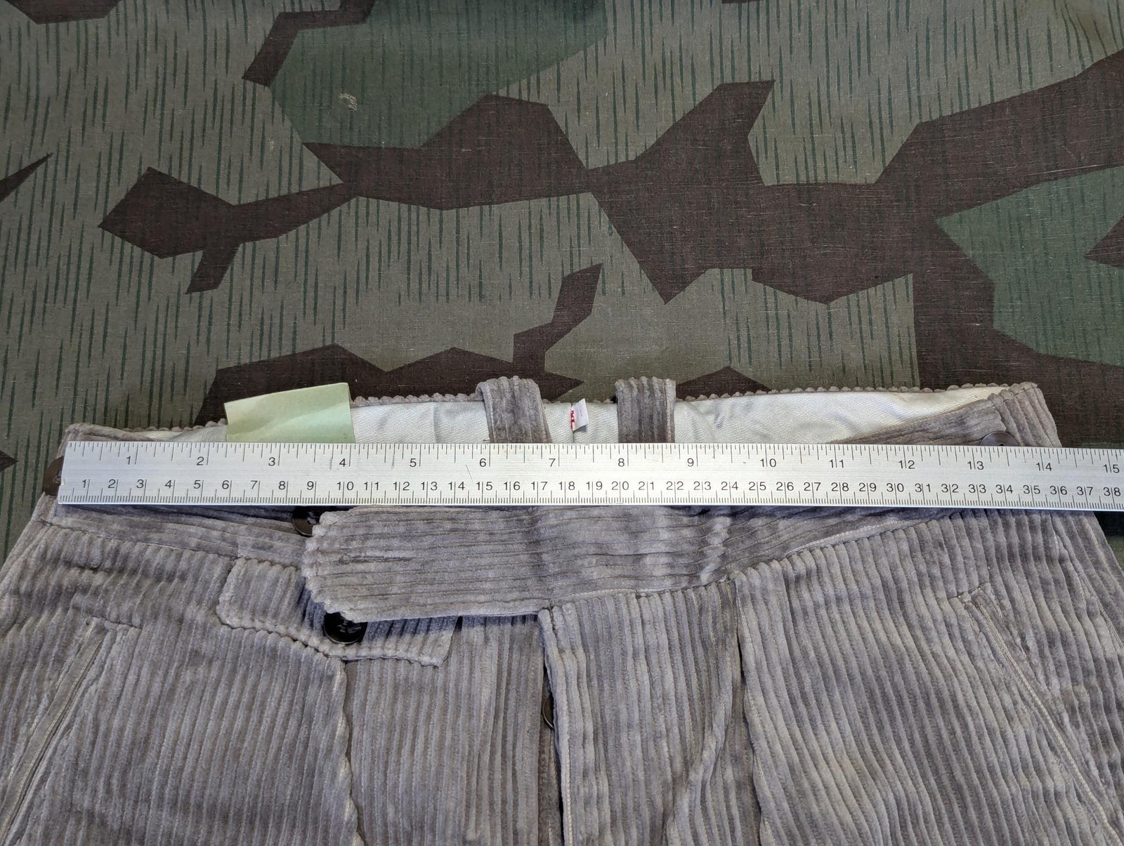 Vintage 1930s 1940s German Gray Corduroy Plus Fours Trousers NOS (28" waist)