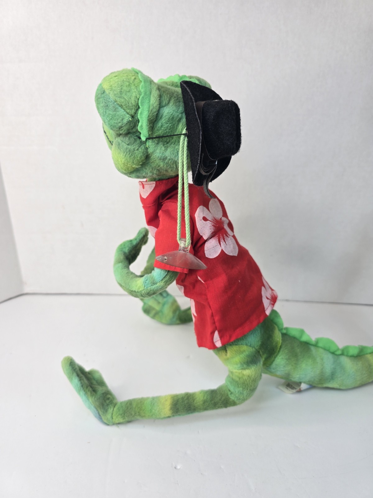 Rare RANGO Movie Johnny Depp Chameleon 18" Bendable Posable Plush Figure Hanger