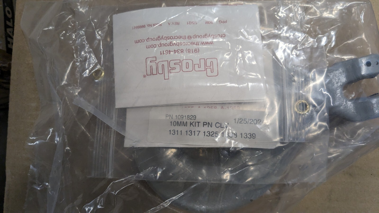 CROSBY S-1317 3/8" SHUR-LOC CLEVIS HOOK 8800 lbs WLL - 1029018