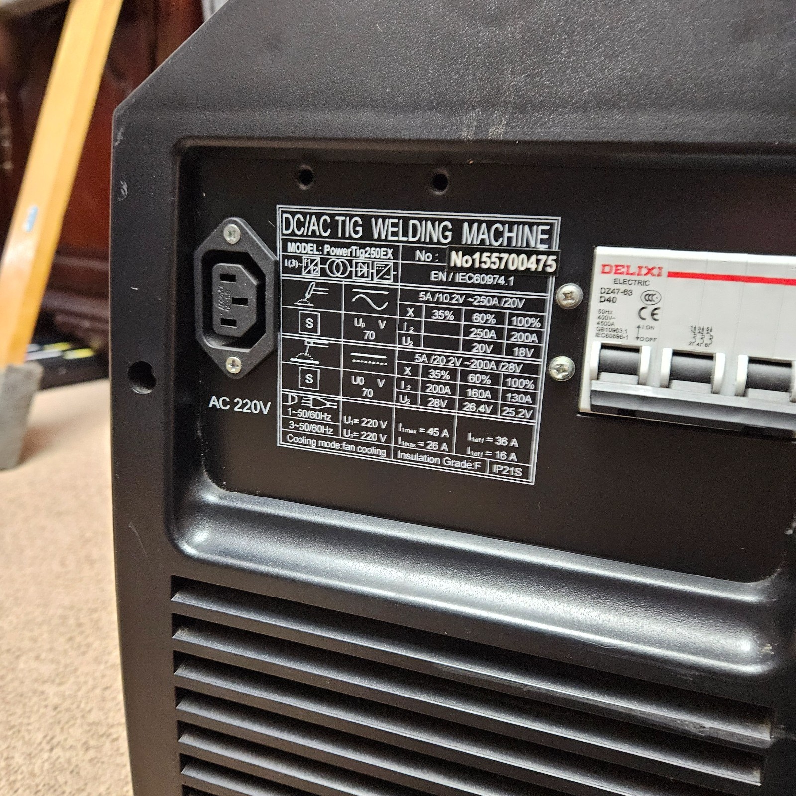 NEW/NEVER USED - Everlast PowerTIG 250EX 250AMP AC/DC TIG STICK PULSE WELDER alu