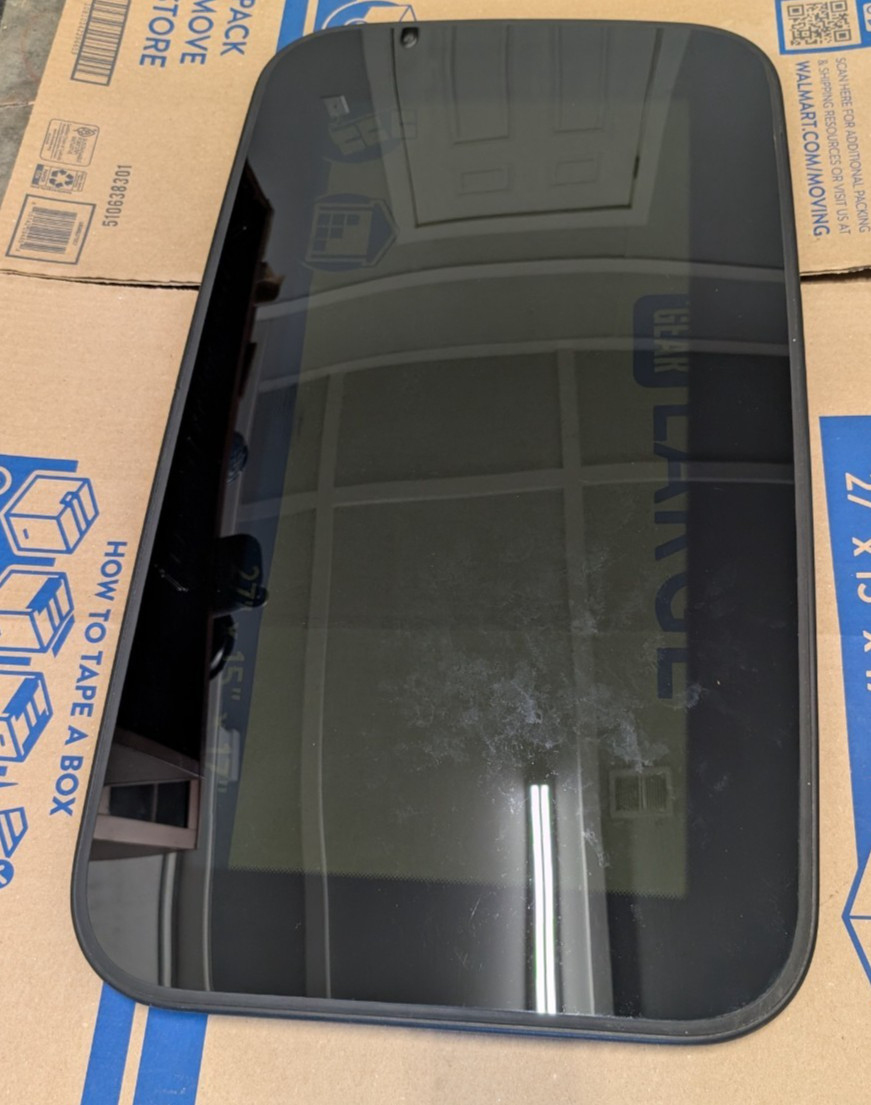 2007- 2012 Nissan Sentra sunroof Window glass OEM *No Rust* Rubber Seal Ok