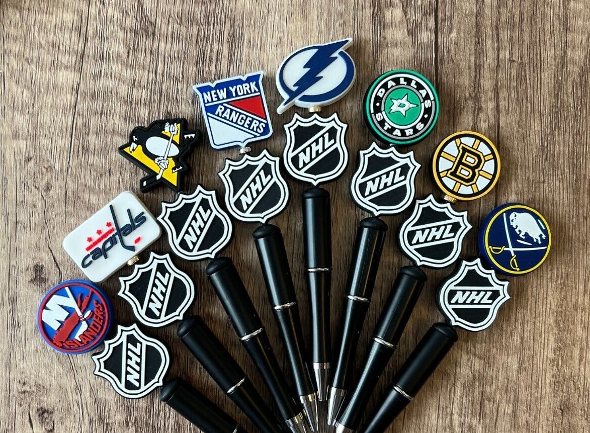 Handmade beaded pens. Hockey. Collect, gifts, gift basket filler, party