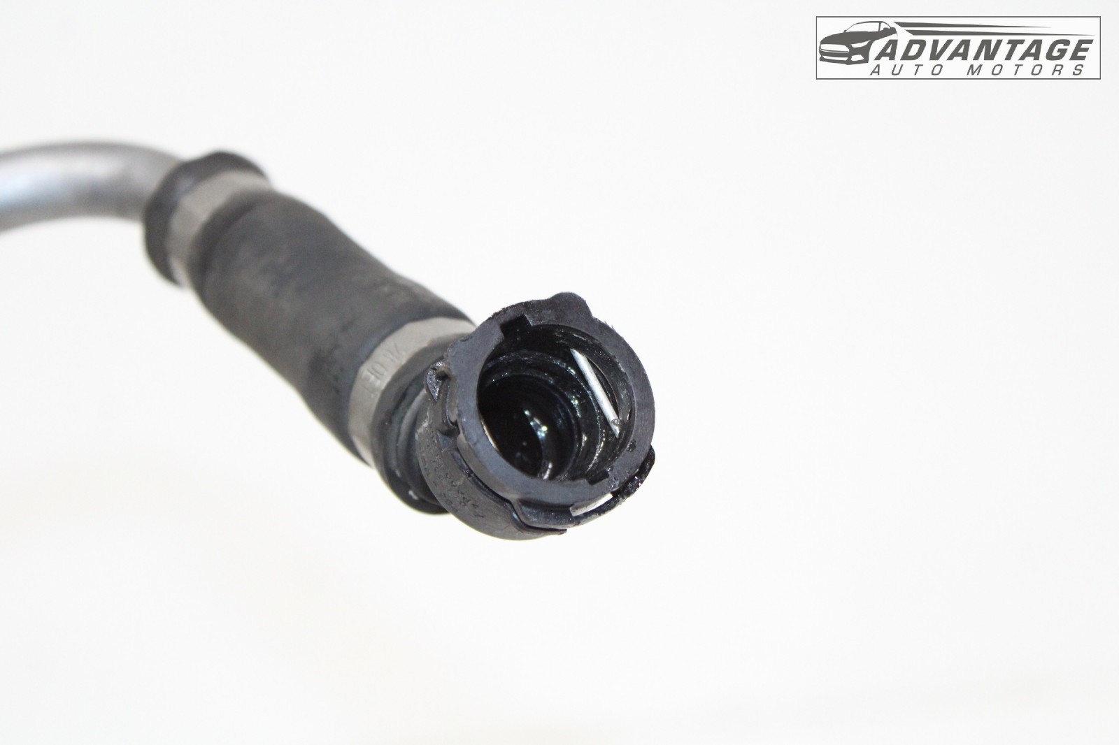 2018-24 FREIGHTLINER CASCADIA DETROIT DD15 ENGINE AC COOLANT HOSE LINE PIPE OEM