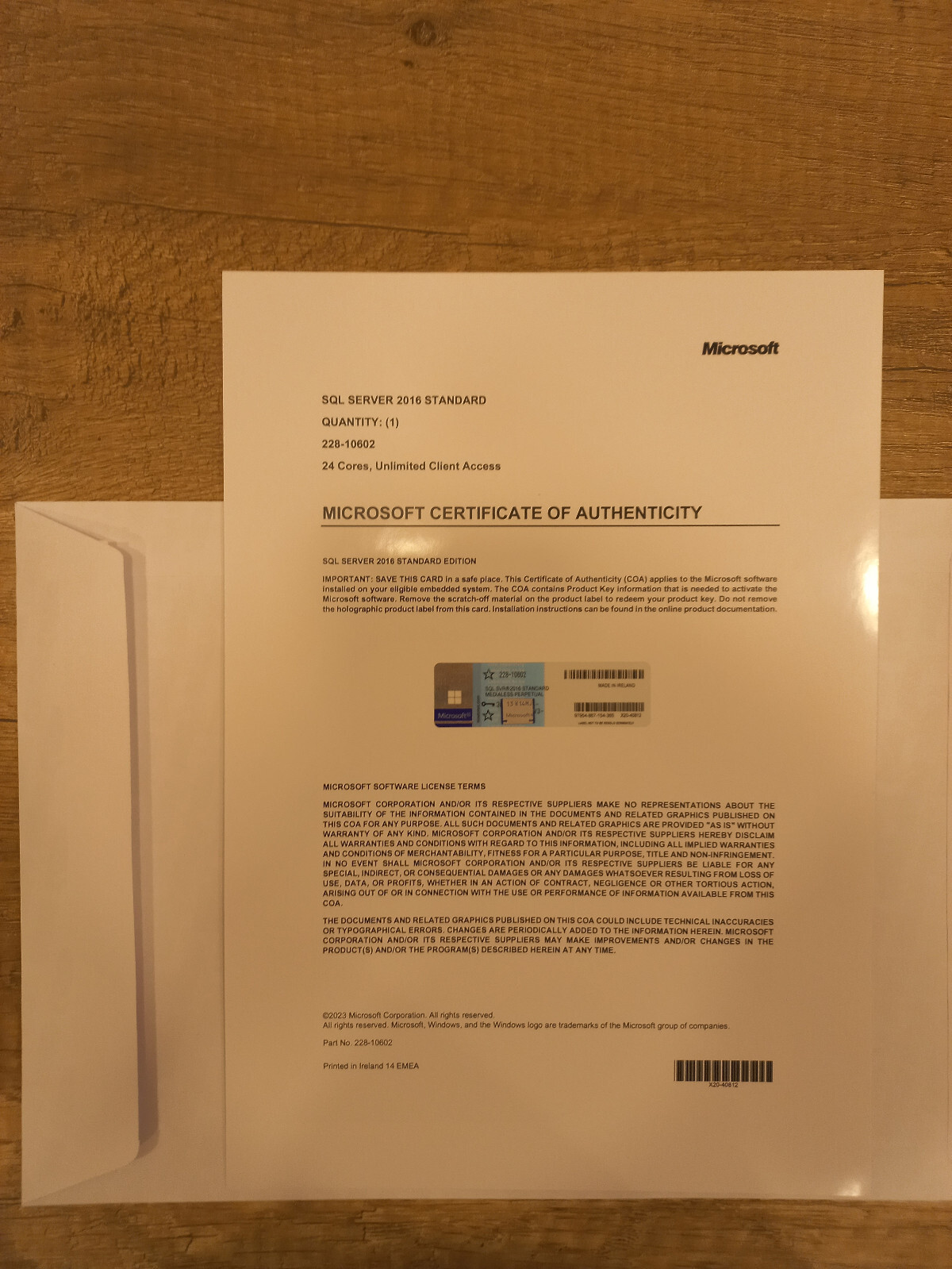 Microsoft SQL Server 2016 Standard 24 Core License unlimited User CALs 228-10602