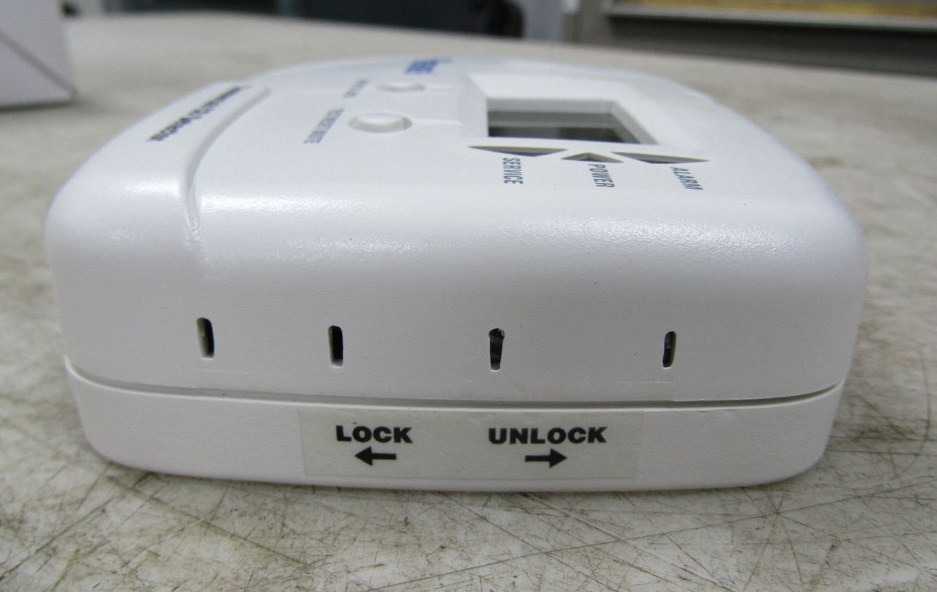 💥NEW DEFENDER CD8180 BATTERY POWERED COMMERCIAL CARBON MONOXIDE DETECTOR