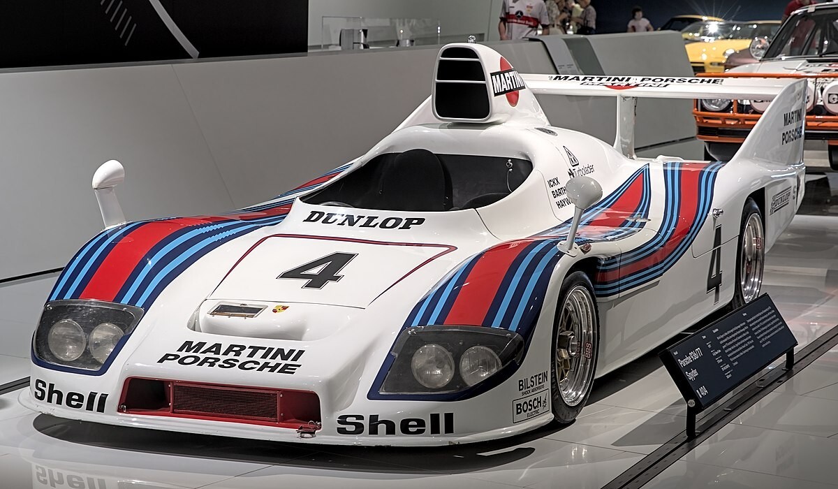 Porsche 936 Spyder Martini & Rossi Racing Coffee Tea Mug