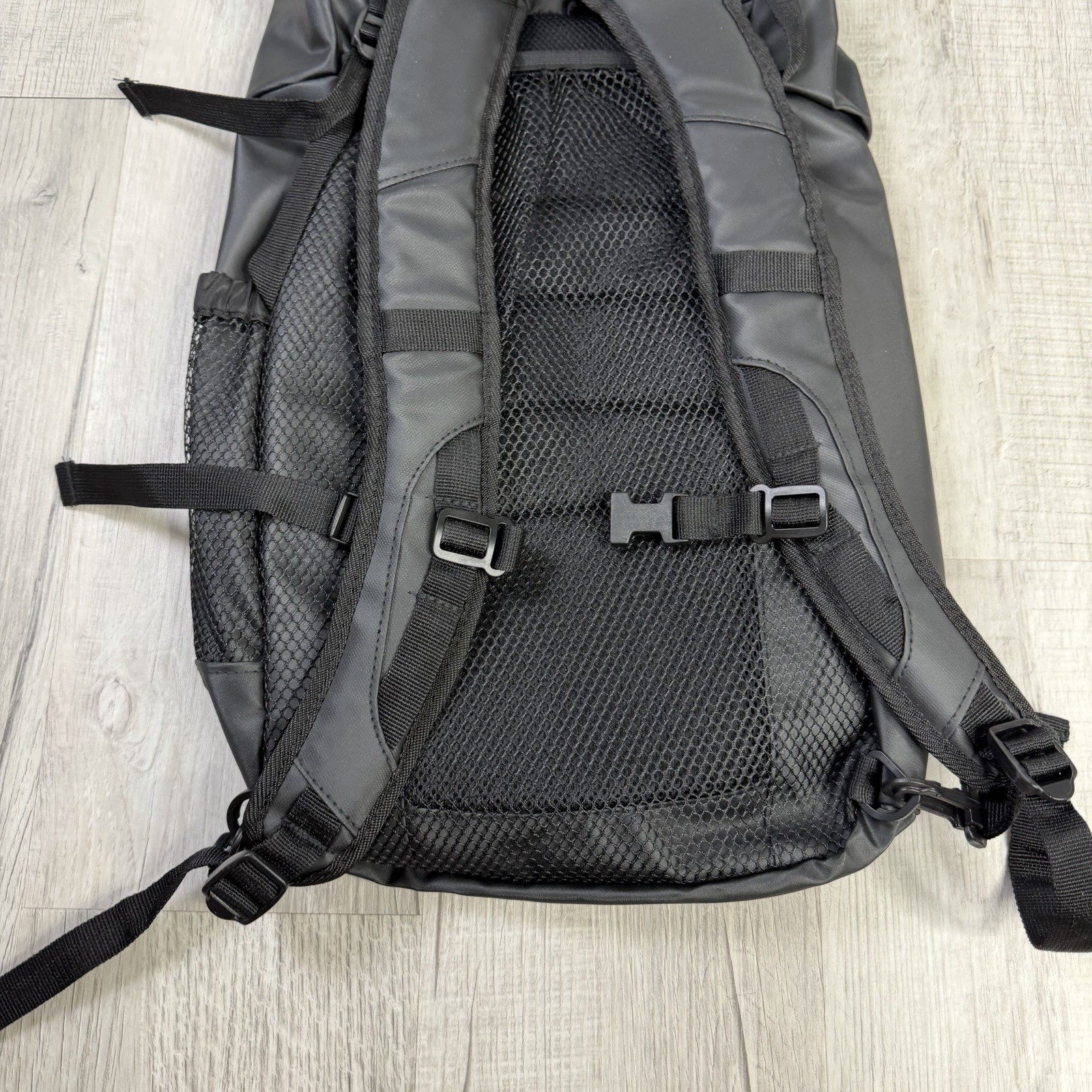 NWT Motion Composites Newton Wheelchair Bag Backpack Black Carbon Fiber