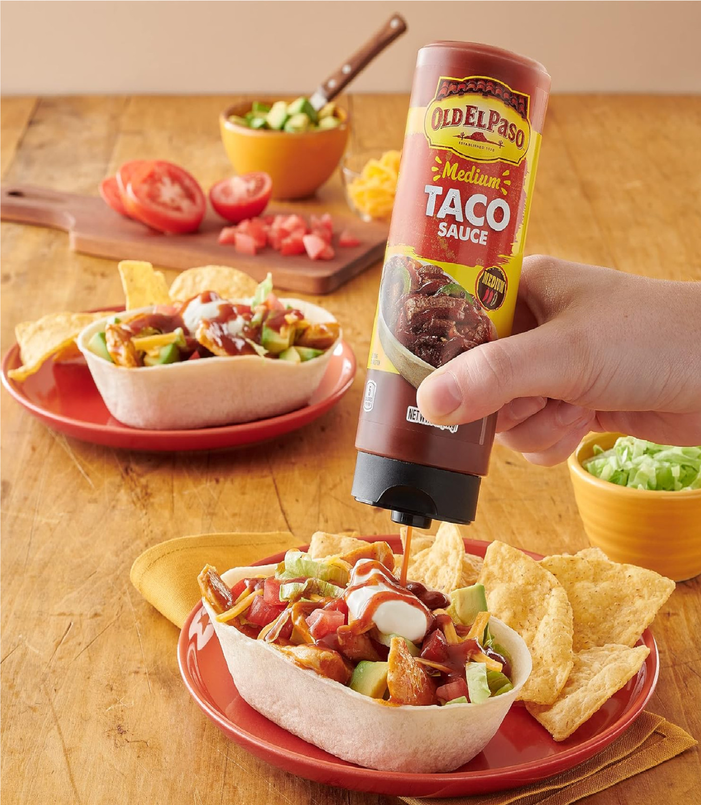 Old El Paso Taco Sauce, Medium, Squeeze Bottle, 9 oz.
