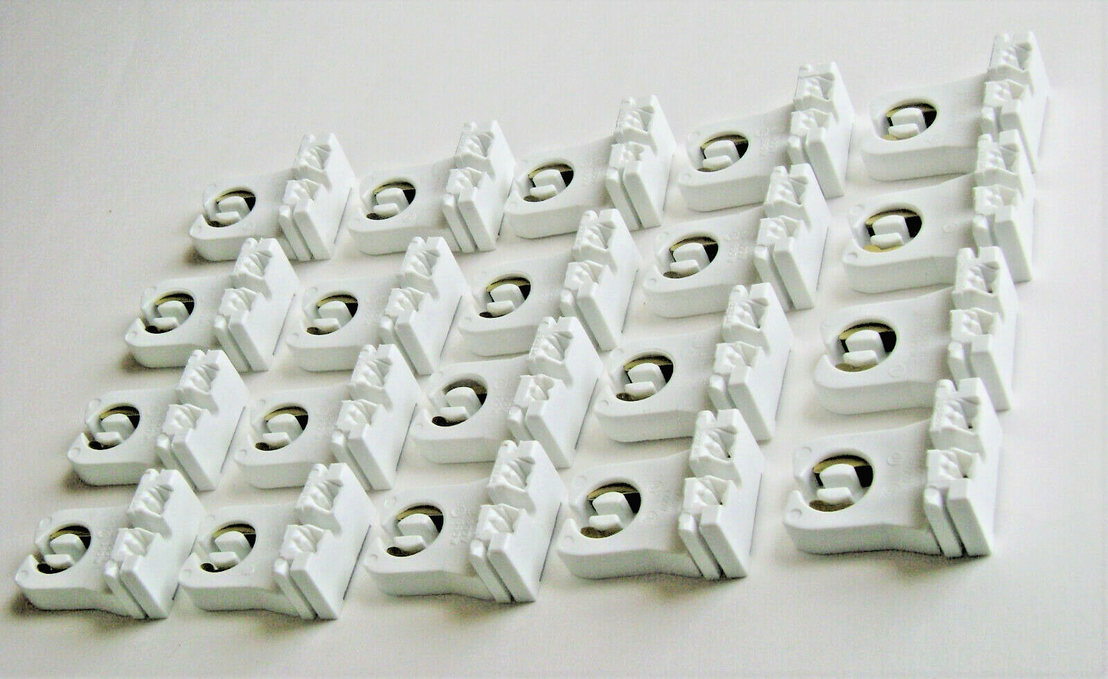 20x Leviton 13351 Non-Shunted Slide In T8 T12 Fluorescent Lamp Holder Socket