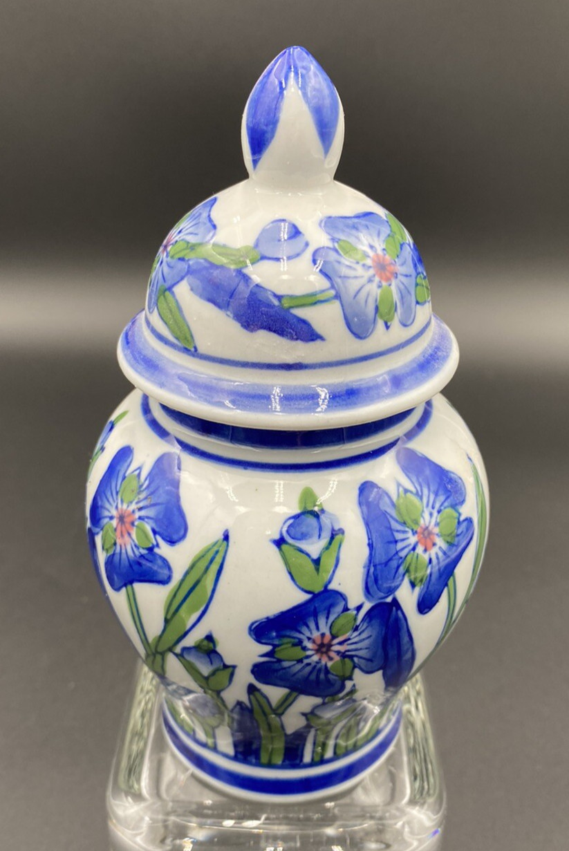 Chinese Porcelain Ginger Jar, Cobalt & Light Blue Irises, 6.5" with Lid, MINT