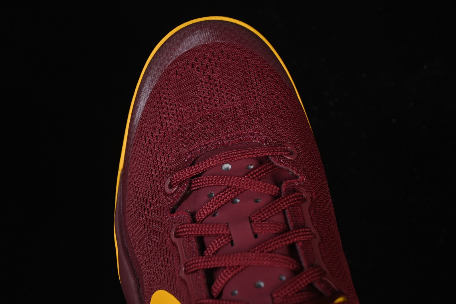 NK Kobe 8 Protro "USC Trojans" Men's Basketball Shoes - Red/Yellow HF7484-600