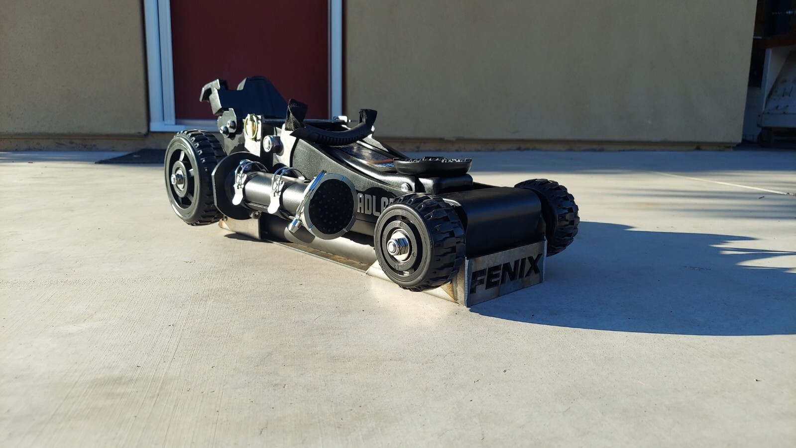 Off-Road Jack Mount for Harbor Freight 1.5 Ton Badlands Off-Road Jack