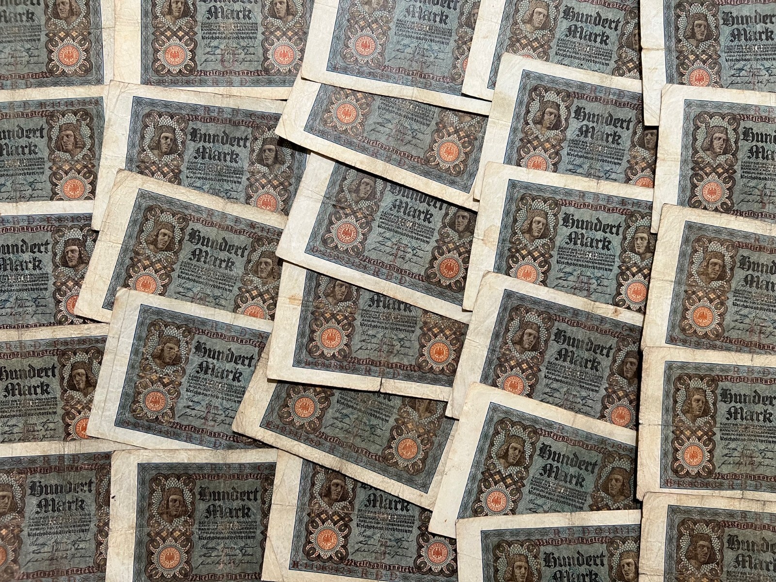 2x 1920 German 100 Mark post WWI WW1 Banknote Paper Money Kaiser Pre Hitler Nazi