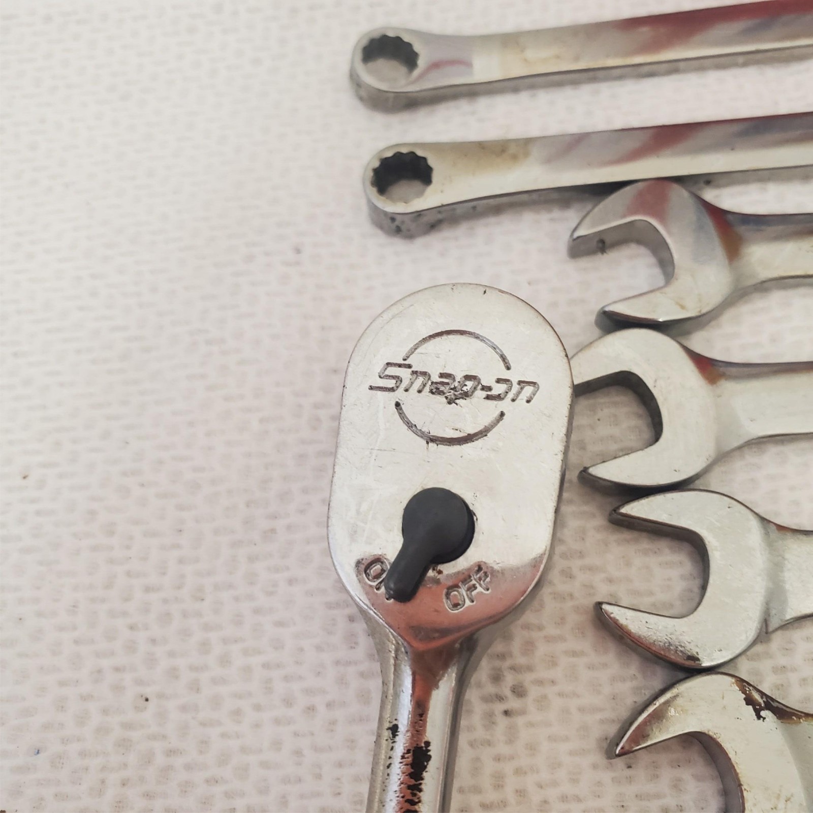 Lot of Snap on combination Wrench & Sockets LOT-1056