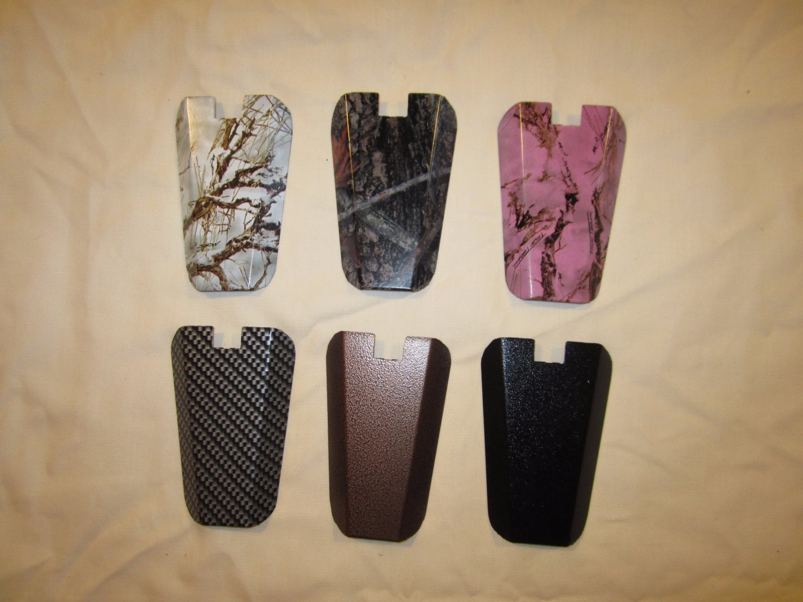 European Skull Mount Bracket with magnetic sheet metal cover plate Skull Hook