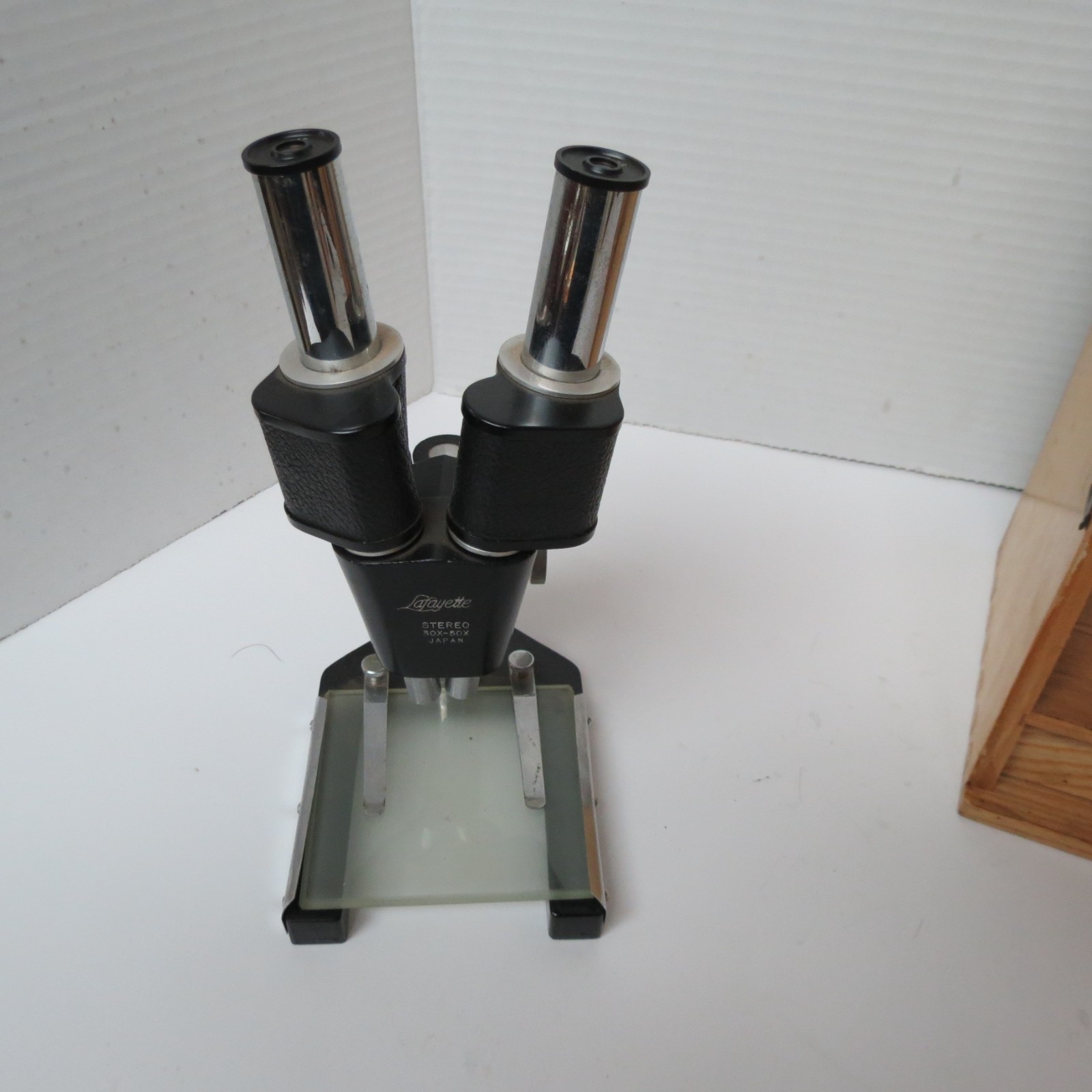 Vintage Lafayette Stereo Microscope 30XW 50X in Original Wooden Box Rare!