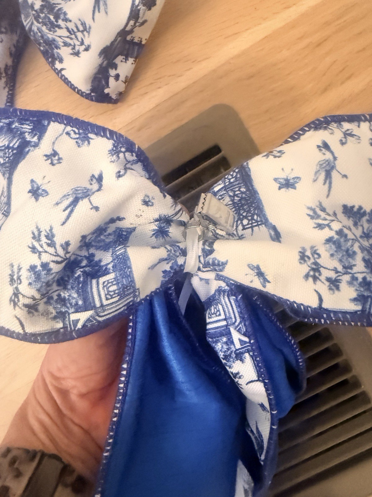 Two Haven Haus Ginger Jar Wreath Ribbons