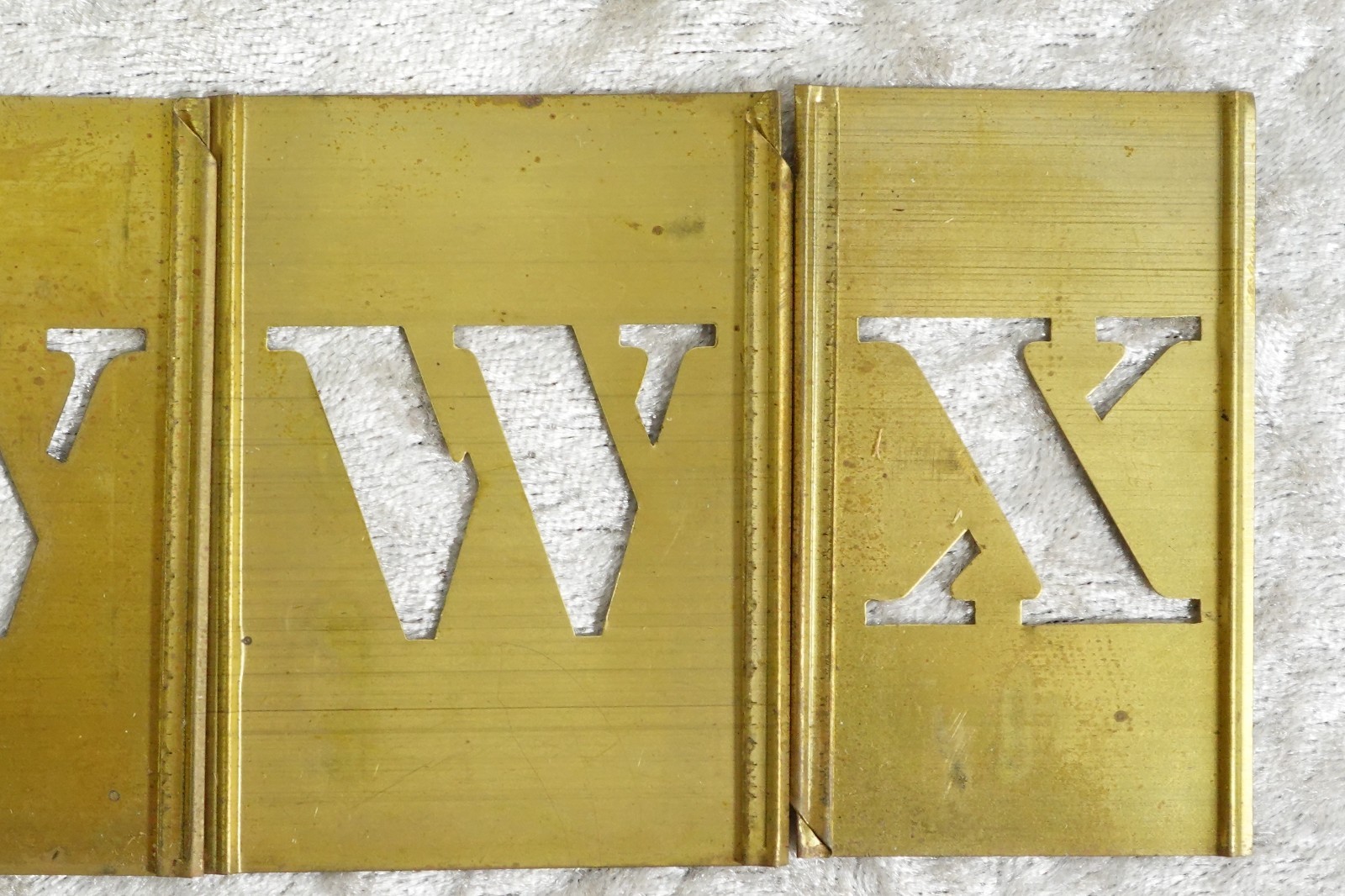 Reese's Brass Interlocking Adjustable Stencils 1" A-Z Letters Spacers & Symbols