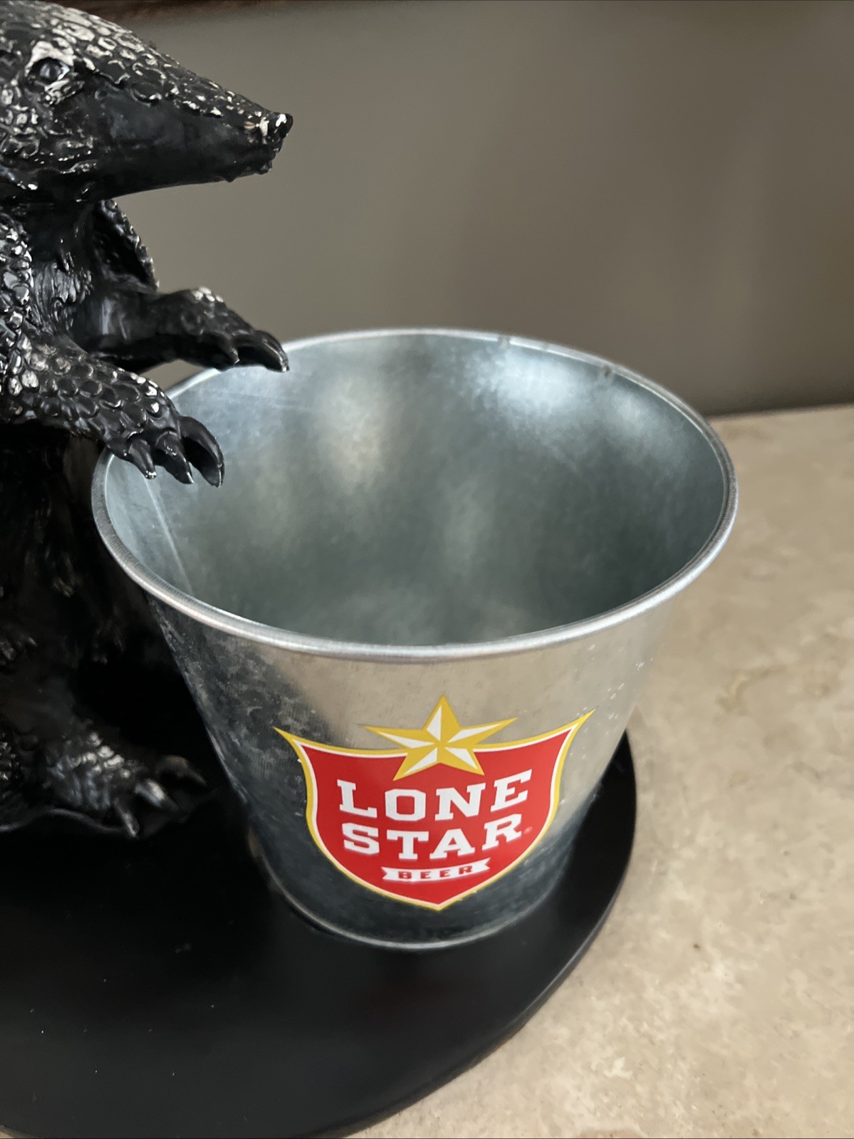 VTG. 1970s LONE STAR BEER ARMADILLO ICE BUCKET BACK BAR ADVERTISING DISPLAY RARE