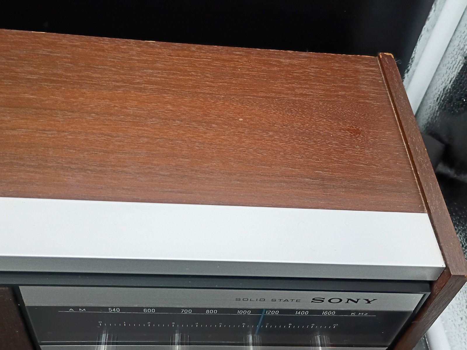 Vintage Sony 8F-56W AM FM 9 Transistor Table Radio Wood Cabinet Japan Working