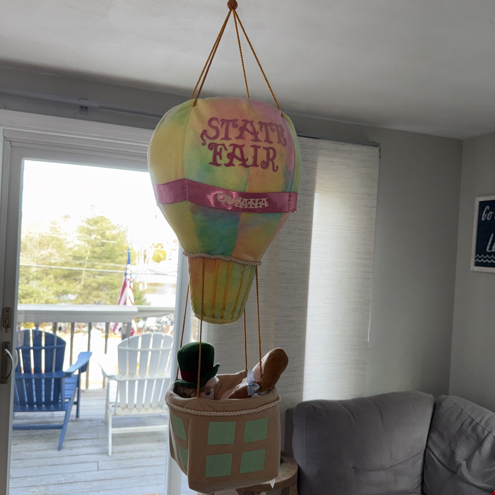 Vtg Wizard of Oz Plush Hanging Hot Air Balloon State Fair Warner Bros  Wizard