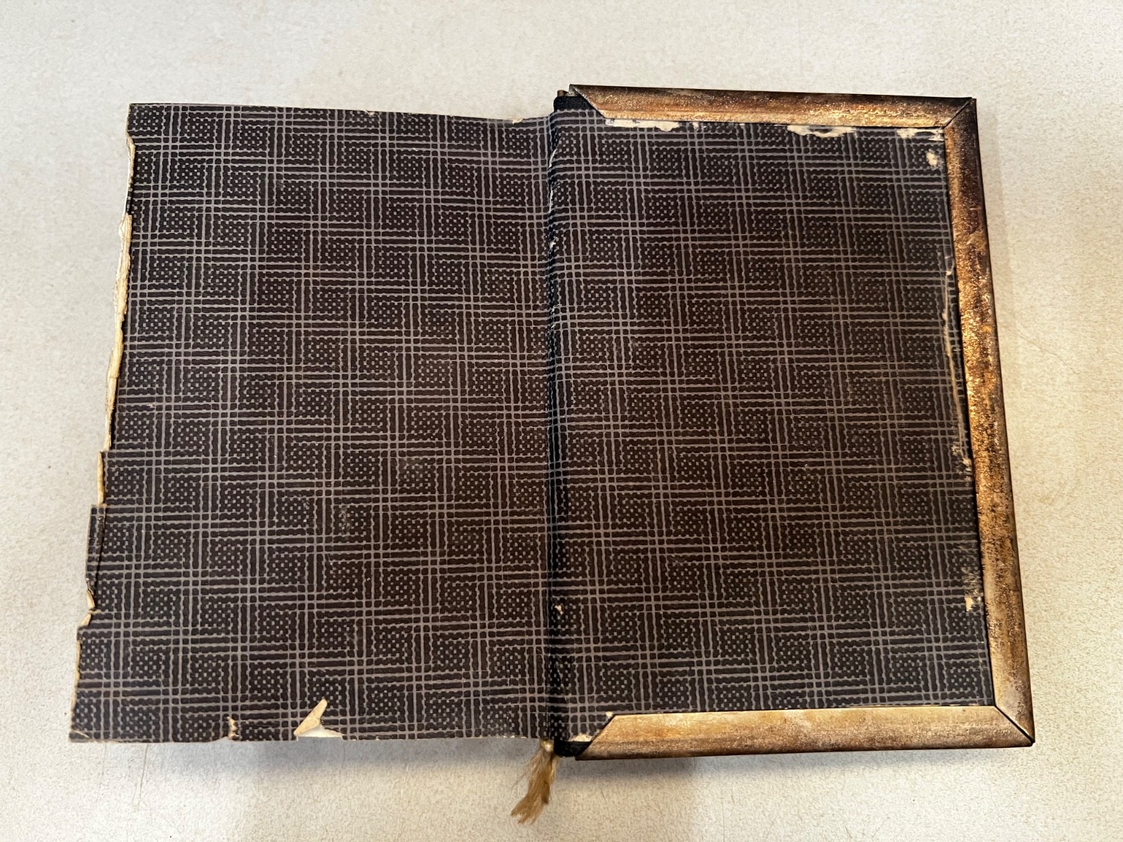 VTG Torah Hebrew Jewish Siddur Prayer Book Metal Silver-Tone Cover Gilded