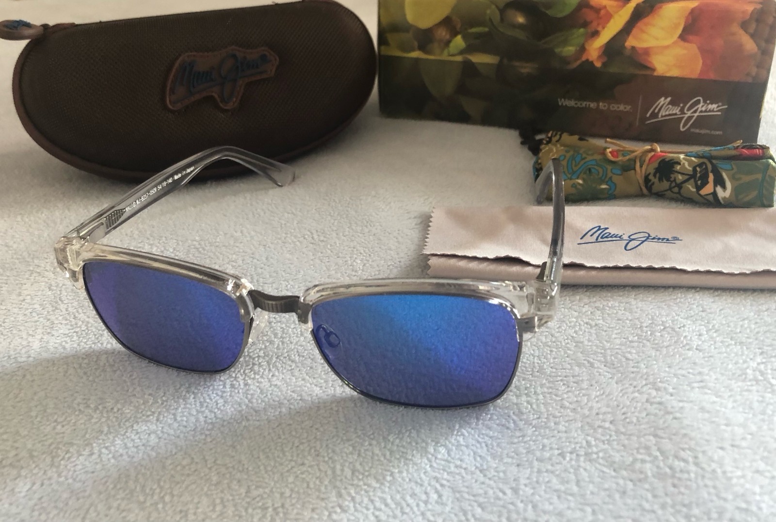 Maui Jim Kawika Polarized Sunglasses B257-05CR Crystal/Blue Hawaii Glass