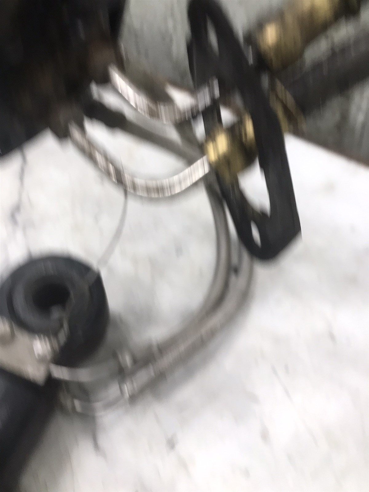 Mercury marine MerCruiser Alpha Bravo trim tilt lift hydraulic cylinders NO SALT