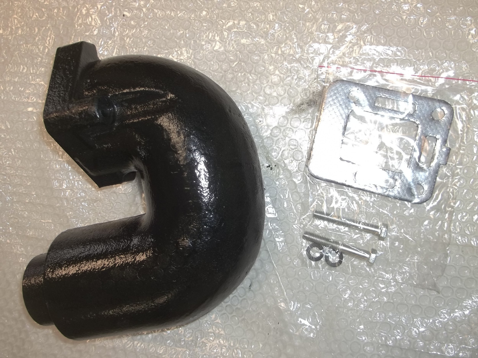 Exhaust Manifold Elbow for Mercruiser 3.0 4 cyl Mercury 12076A2 Riser 3.0L 12076