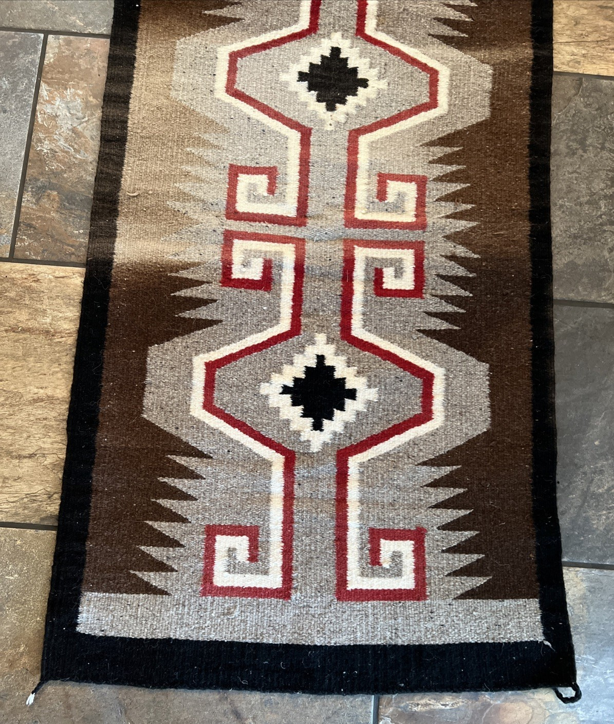 VINTAGE NATIVE AMERICAN NAVAJO WOOL RUG / HANDWOVEN 30" x 58"