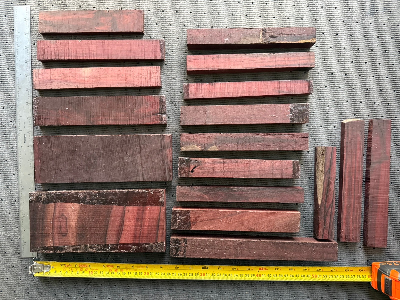 Bois de Rose 7 pounds box #18