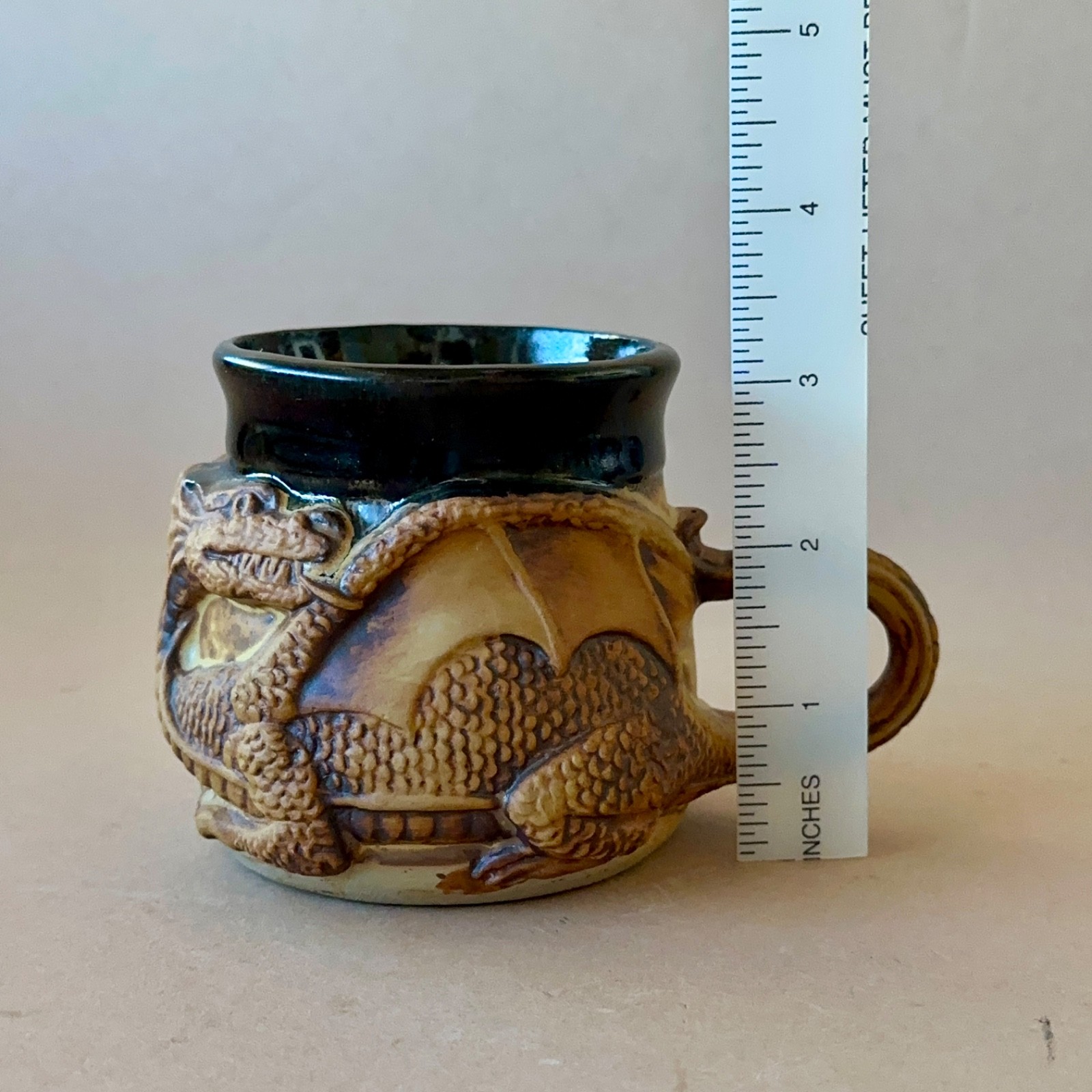 DRAGON MUG  "Game of Thrones, House of Dragons" 3D Art Pottery Medieval