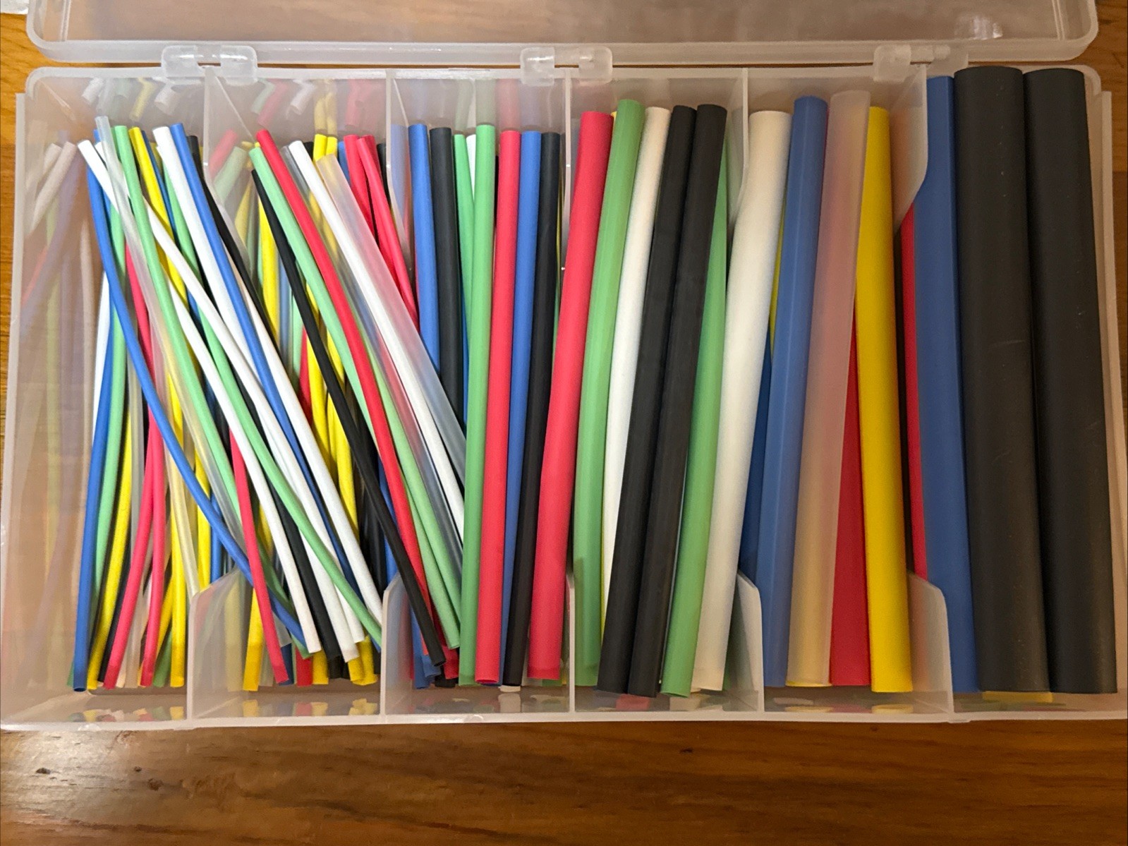3M 7000031588 Heat Shrink Tubing FP-301 Color Assortment Kit, 1 Kit