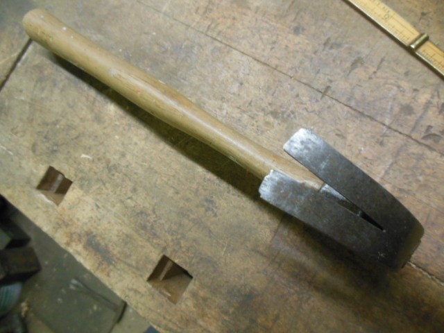 Vintage Collins Dynamic D1x 16oz curve claw hammer old carpenter tool