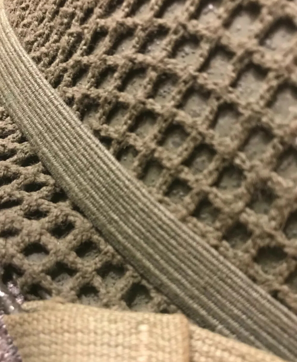 ORIGINAL WWII Woven Square Pattern M1 Helmet Net from US GI OD Camo Shrimp Net 1