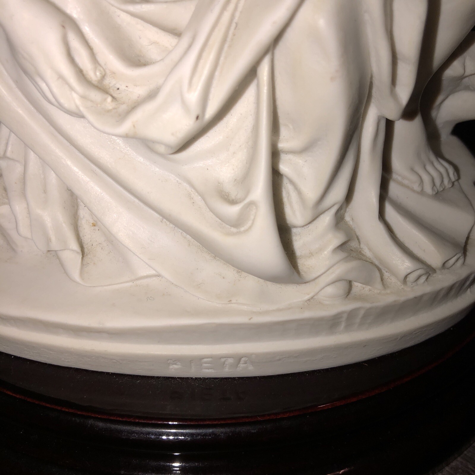 Michelangelo's Pieta Jesus Sculptor A. Santini PIETA Classic9x7x4” Made In Italy