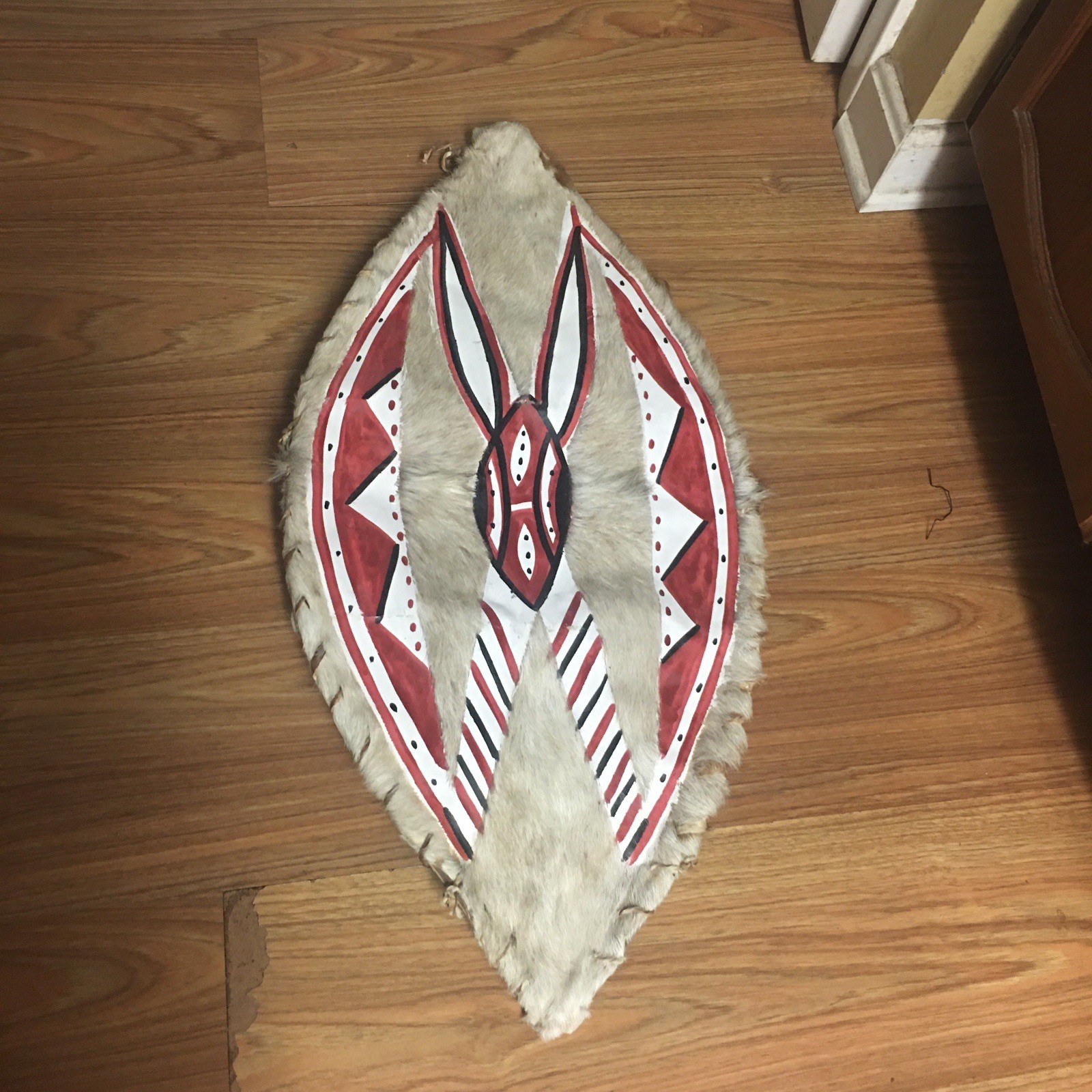 African Maasai Cowhide Shield And Knife Tribal Kenya Ethnic Painted Masai 30x16”