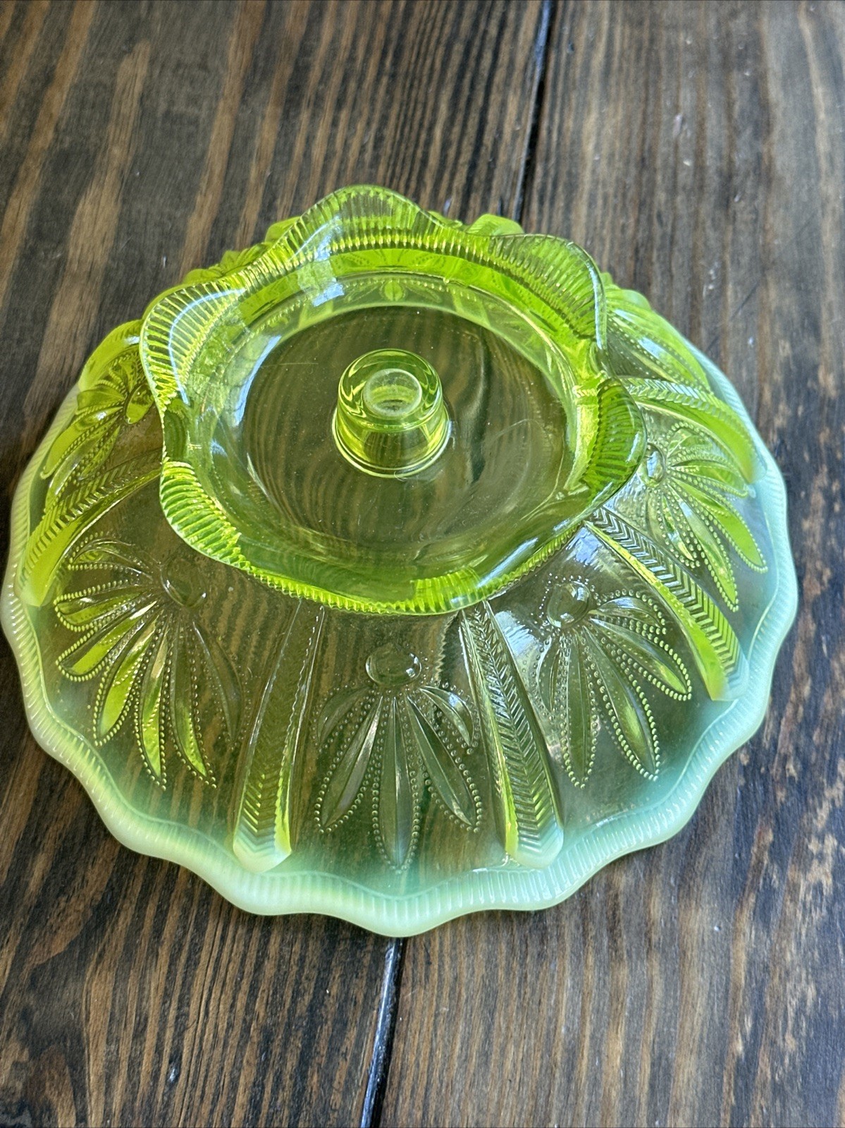 Fenton Topaz Opalescent Cactus Centerpiece Bowl Only Missing Horn Yellow Art