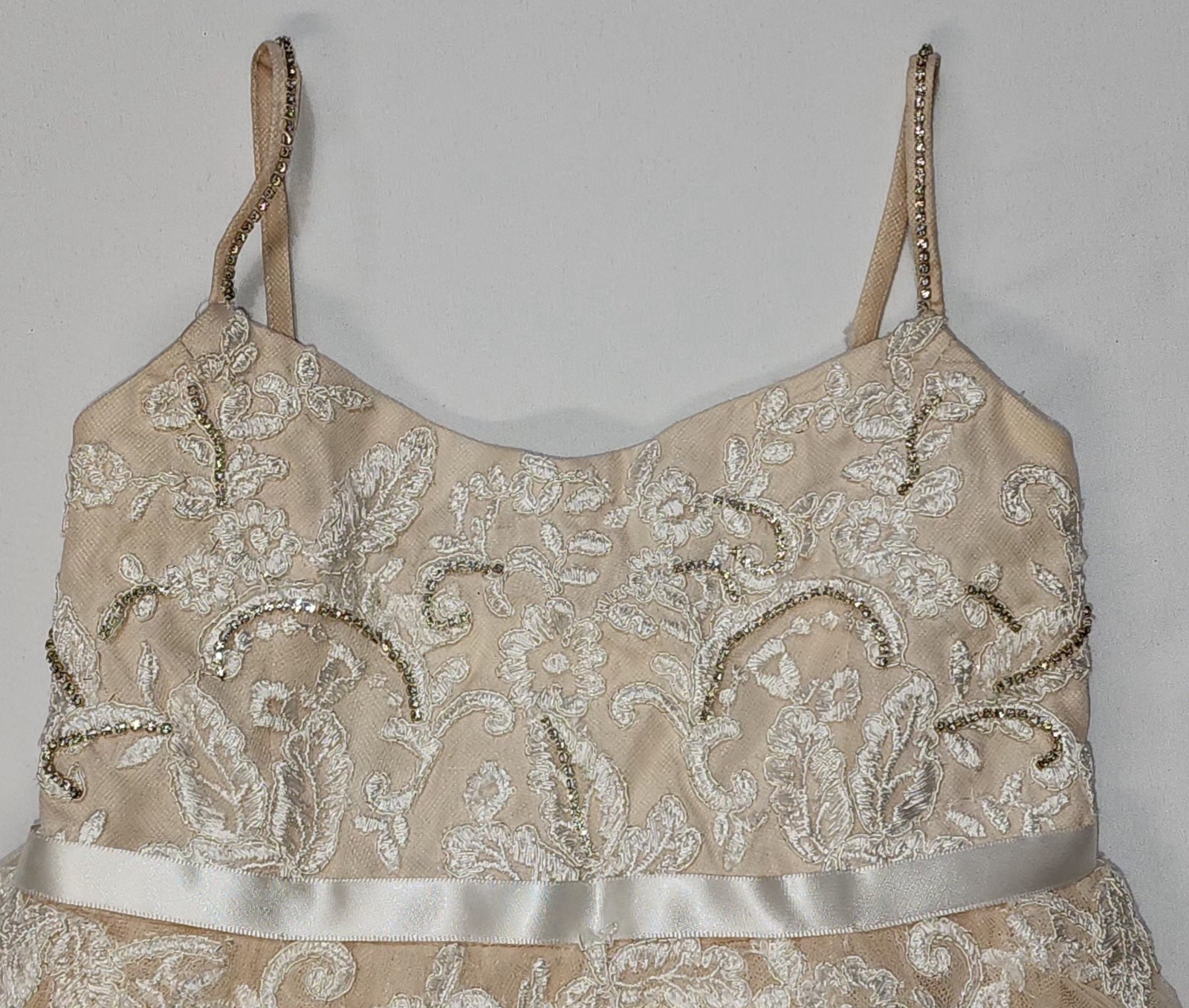 $180 Davids Bridal Ivory Floral Applique Spaghetti Strap Flower Girl Dress Sz 4