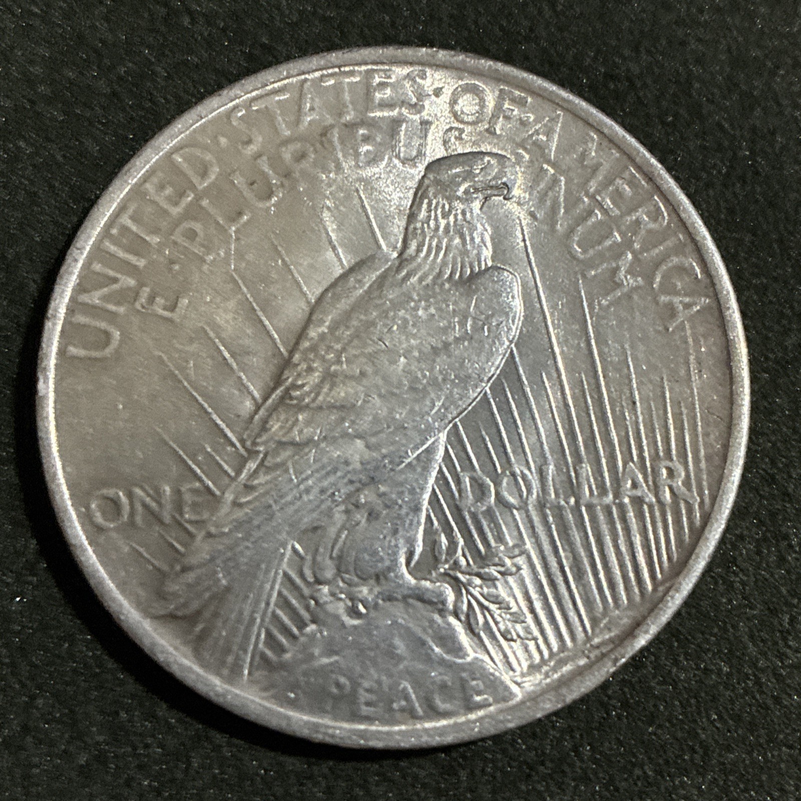 1922 Peace Silver Dollar Coin ,In God We Trust Peace , Collector
