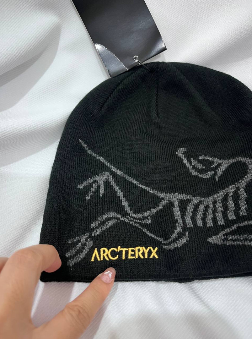 Arc'teryx Bird Head Toque Beanie Hat Black Winter Cap